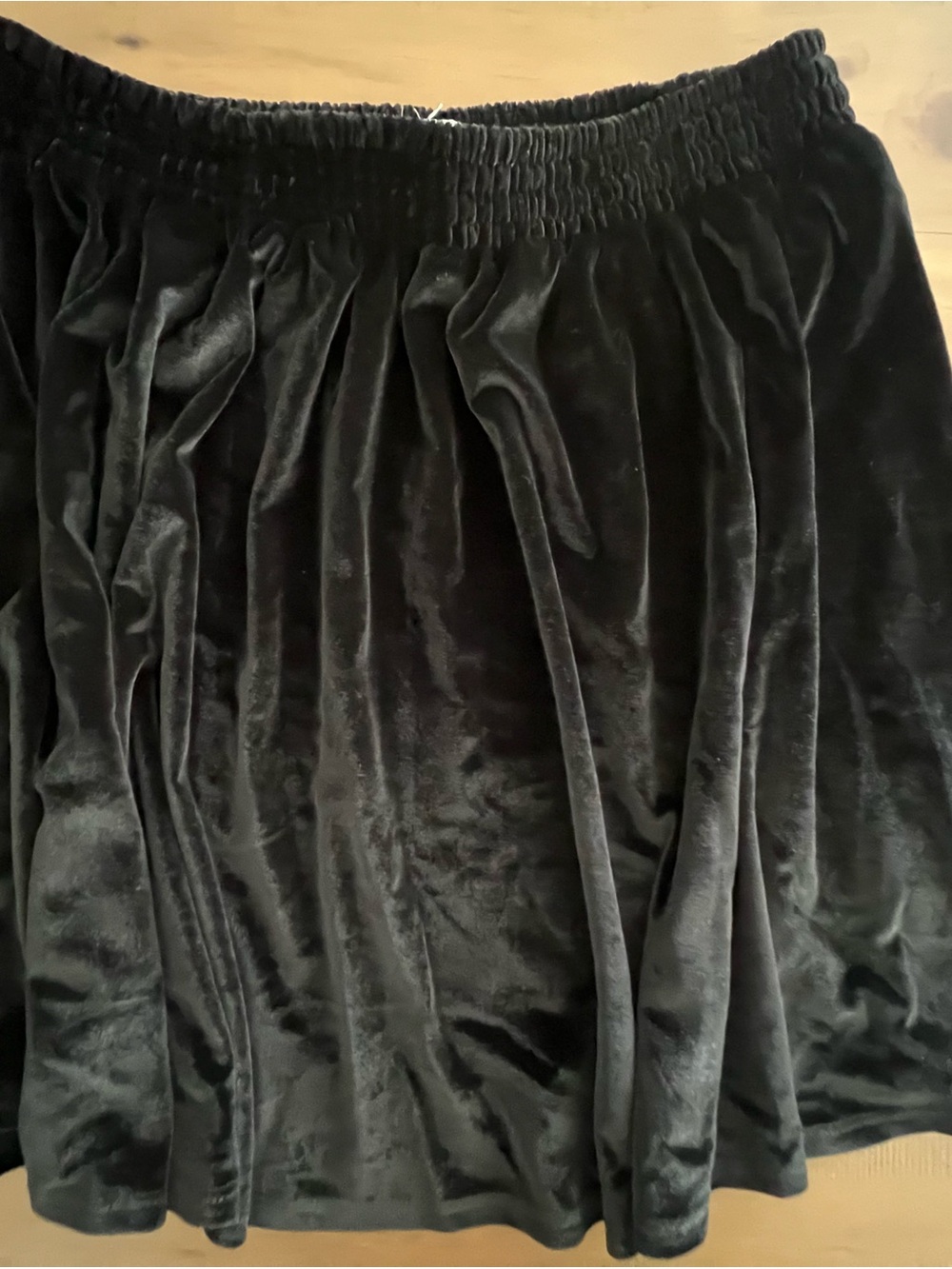 Ecote Black Velvet Elastic-Waist A-Line Skirt